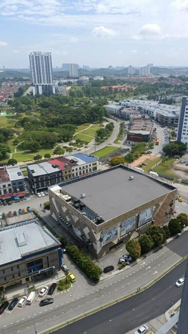 Sky Trees 4 Guests High Floor Smart Tv Garden View A1801 Apartment Johor Bahru Exterior photo
