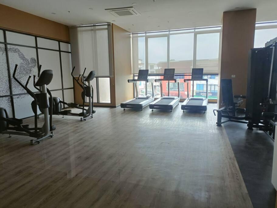 Sky Trees 4 Guests High Floor Smart Tv Garden View A1801 Apartment Johor Bahru Exterior photo